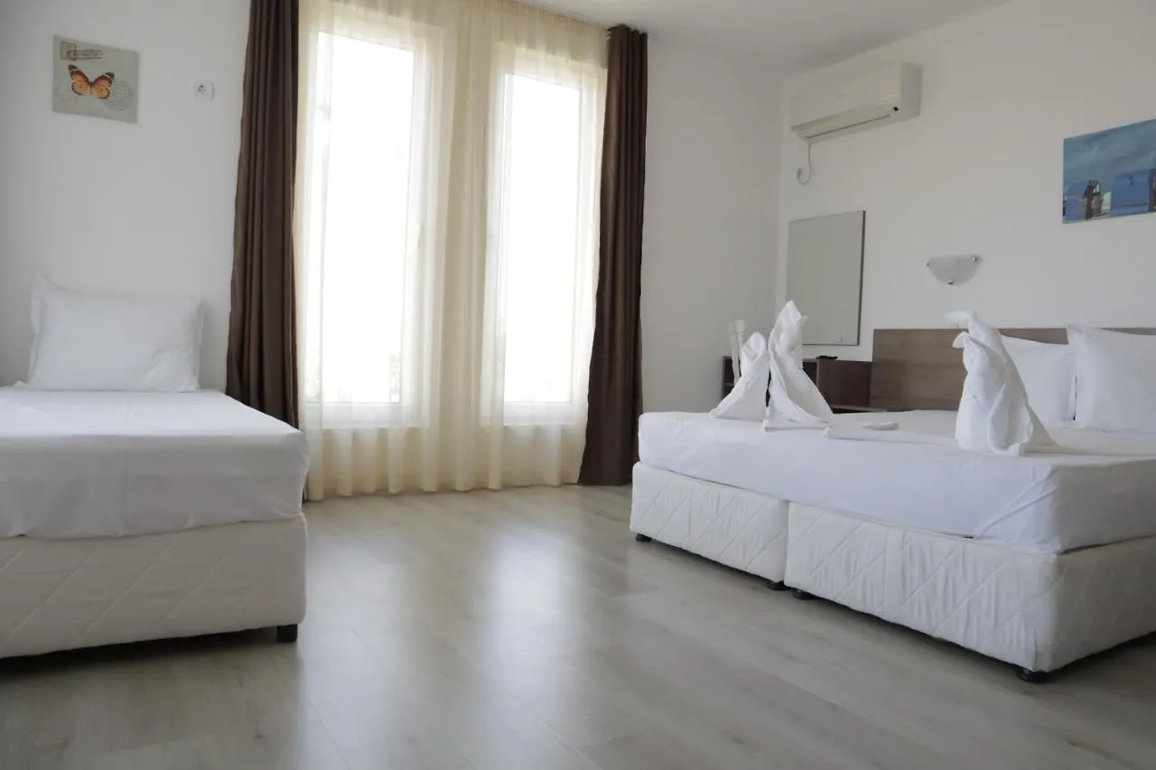 Family Hotel Dreams 索佐波尔